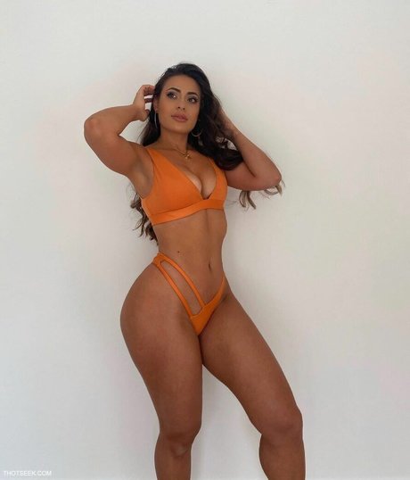 Chiara Pugliesi nackten bilder