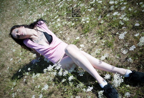 Natalie Joy schöne hd bild