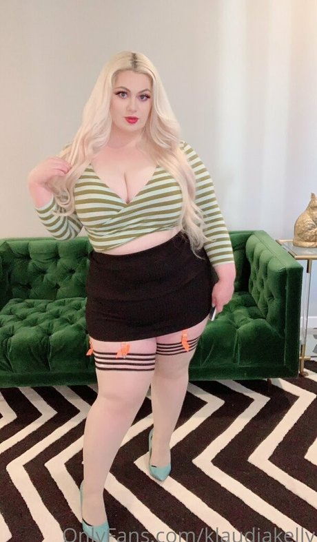 klaudiakelly pornostar erwachsene foto
