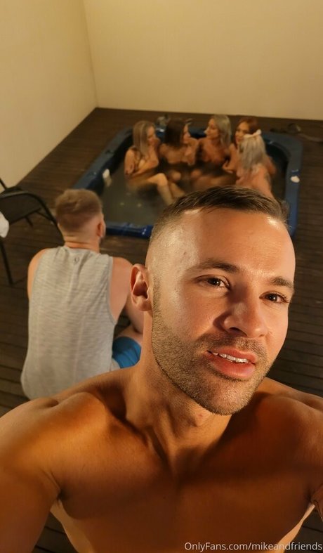 cameltoe onlyfans kunst schöne galerie