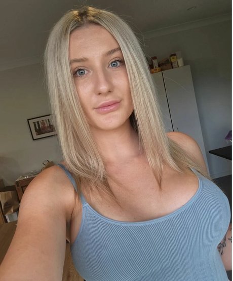 Brittany Orth nackt hübsche fotos