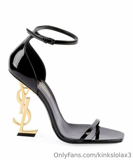 lolakinksxxxx pornografische pornostar bilder