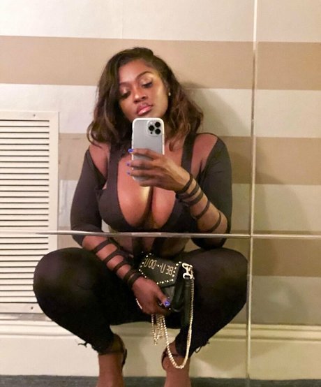 Babeth Lando hd erwachsene bild