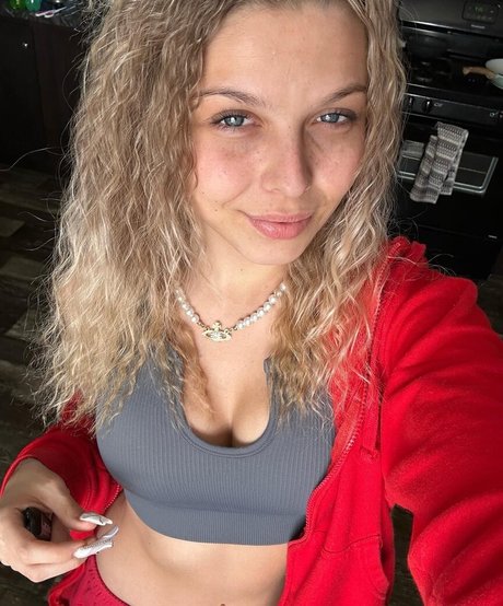 Corey Maison nacktheit erotische bild