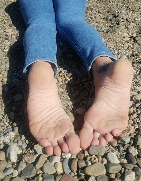 lilmisslongtoes7410 erotische erwachsene bild