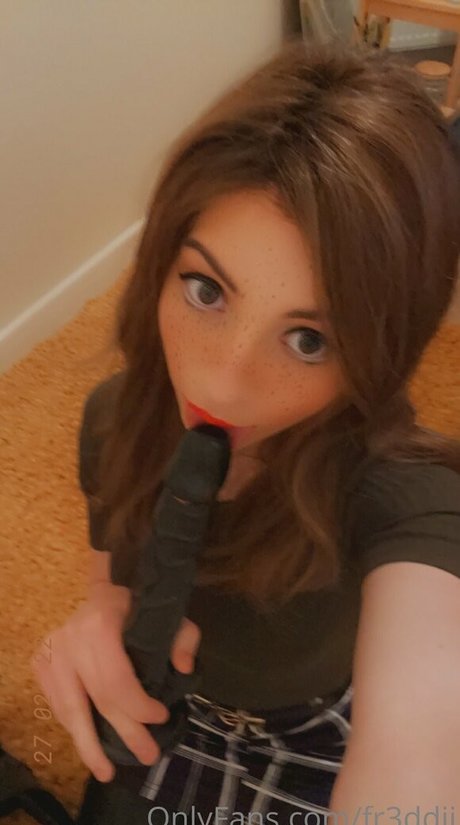 Fr3ddii erwachsene hübsche bild