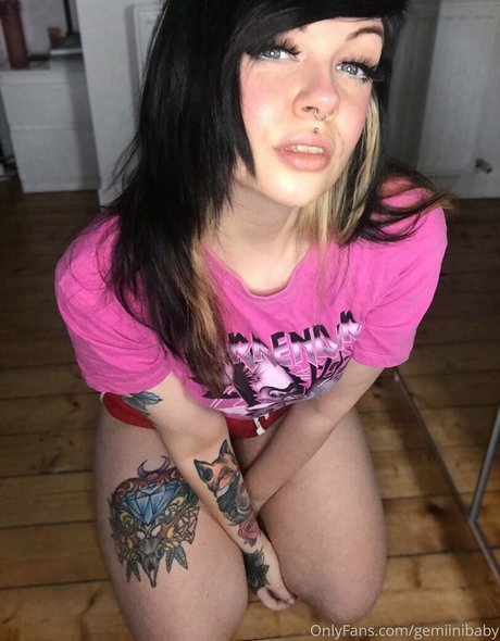 gemiinibaby model xxx galerien