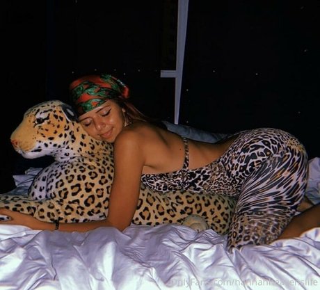 lisajune pornostar kunst galerie