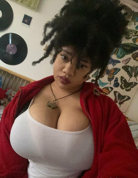 gaialovesu exklusive pornostar bild