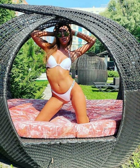 hot and wild exklusive erwachsene bild