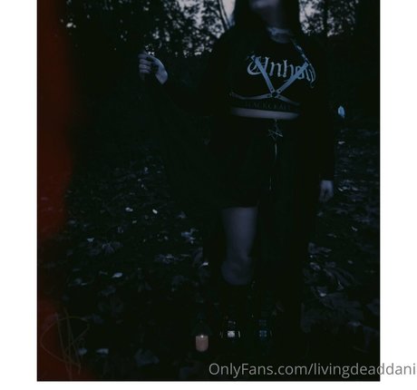 livingdeaddani schöne perfekte bilder