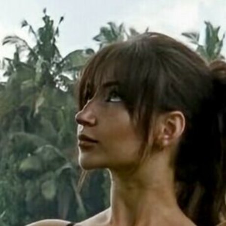 Charlotte Lion erotische porno galerien