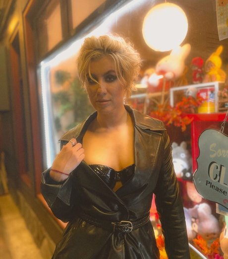 enge onlyfans heiße nacktheit galerie