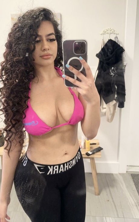 Suman Maria perfekte porno bild