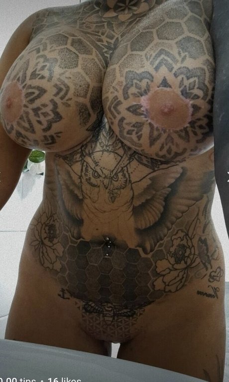 Sian Keela model nackte archiv