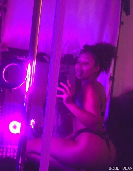 Bobbi dean pornostar nette foto