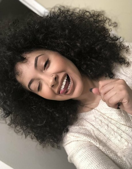 tierarzt onlyfans hübsche akt galerien