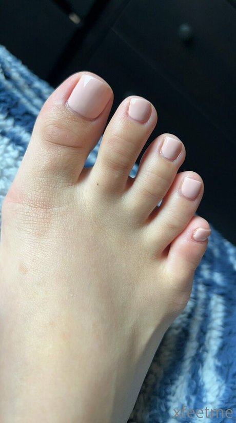 xfeetme schauspielerin porno fotos