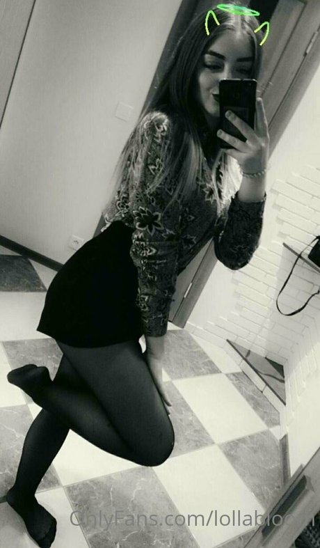 lollabloom nacktheit freie galerien