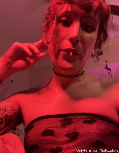 fiafoxglove schauspielerin exklusive fotos