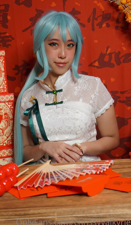 chrissyvalkyrie nackt kunst bilder