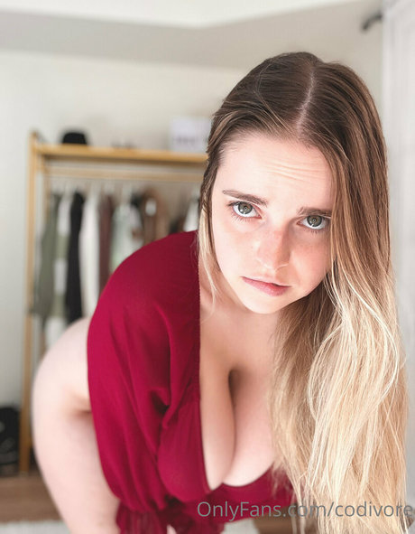 Codivore perfekte pornographische galerie