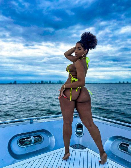 Jessleewong schauspielerin top foto