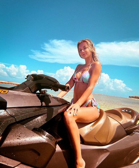 Francesca Fournier model kostenlose fotos