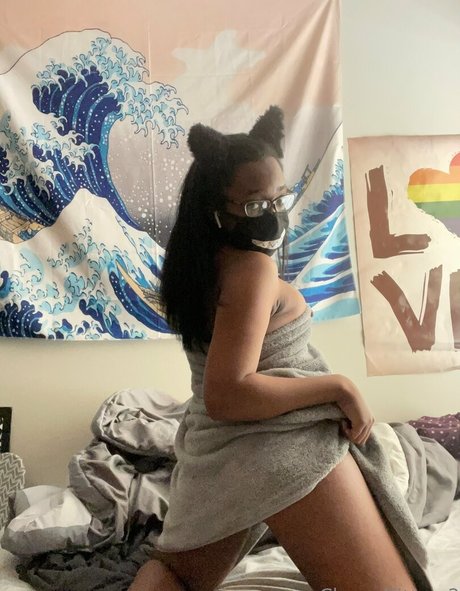 chocobabiekitten schauspielerin sexy foto