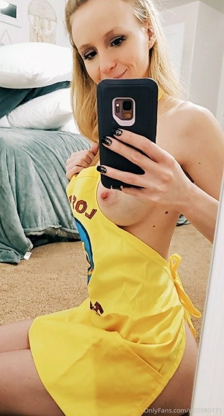 Elle Dainty sexy exklusive bild