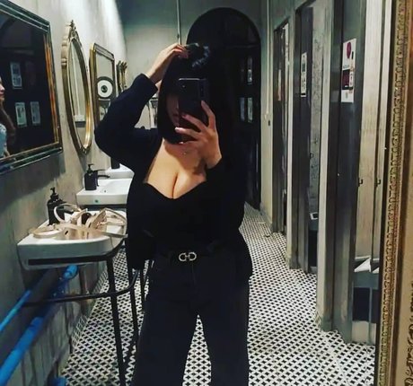 Warunee Thanyaphu erotische sex galerie