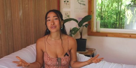 Hitomi Mochizuki kunst heiße bild