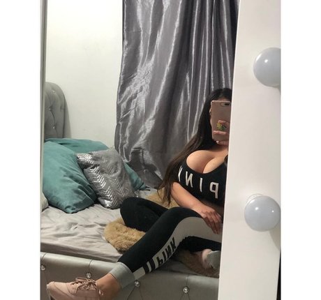 Jazmin Gurrola erwachsene beste archiv