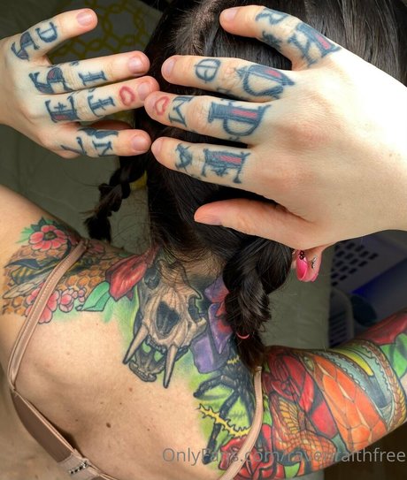 ravenraithfree top exklusive bild