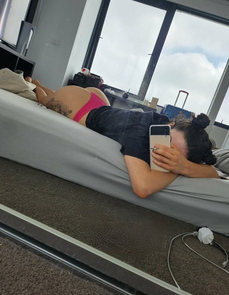 Tommi Terror erotische hd bild