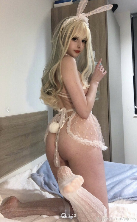 axaebe nackt heiße foto