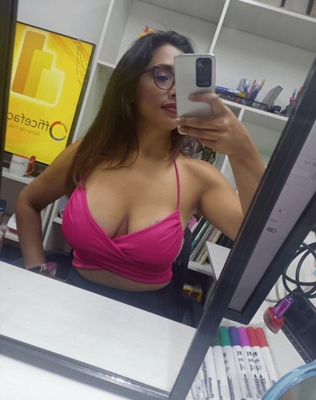 Vivi Becerra erwachsene exklusive galerie