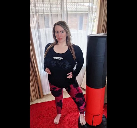 September Anderson nackt schöne bilder