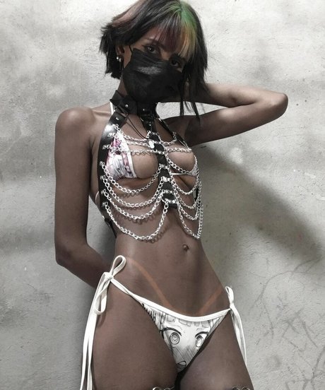 Flavia Llins nacktheit porno archiv