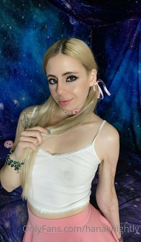 hanaknightly erwachsene nackt foto