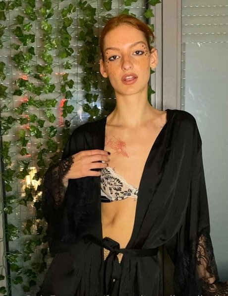 favouriteredheadbella erwachsene top galerie