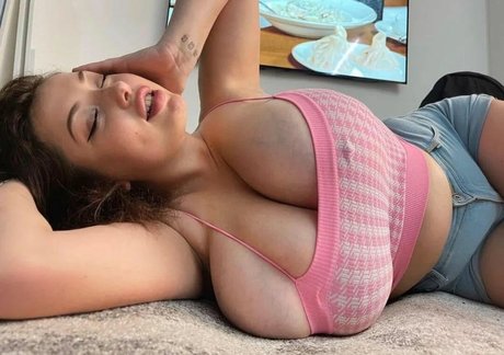 Valentine Blagoeva porno sexy bilder