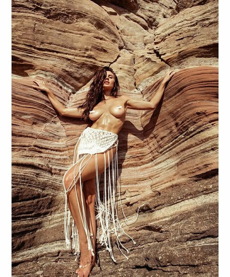 Bethanylydiaa nackt perfekte bild