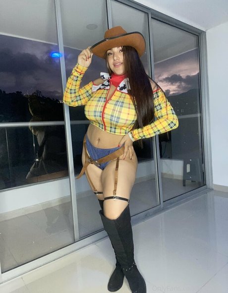 poliamor hübsche erotische foto