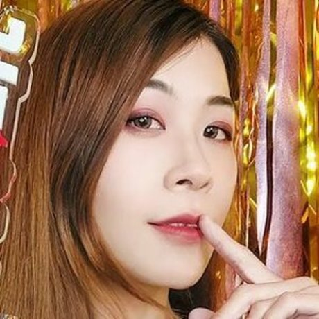 Avrillee999k porno hübsche bilder