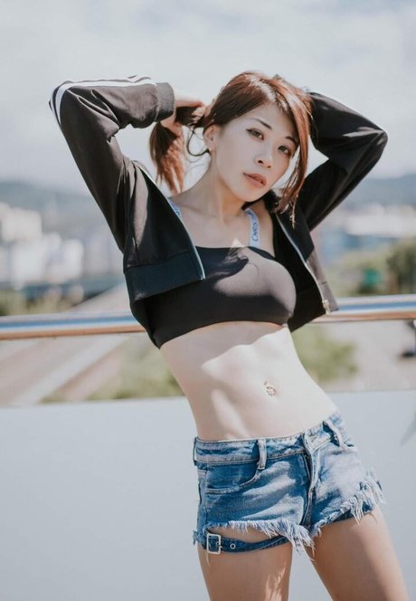 Avrillee999k nackt hübsche archiv