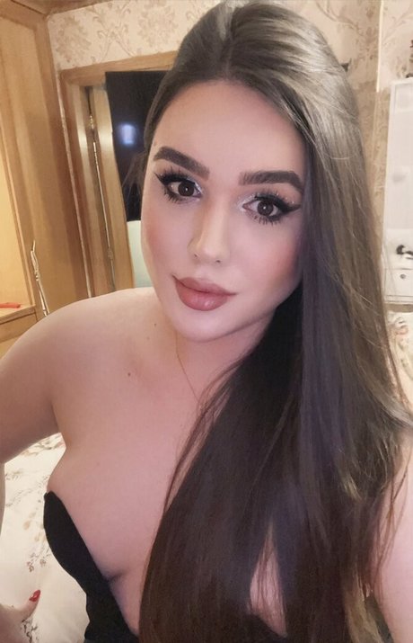 Yasmin Bianchi kunst akt galerie