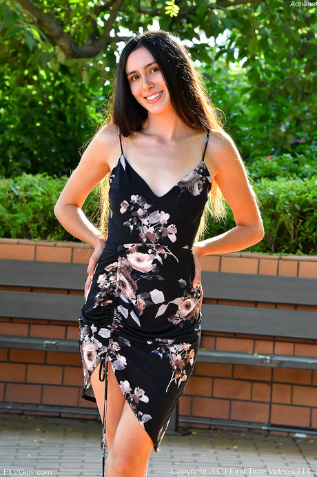 Angelina Lati kunst heiße bilder