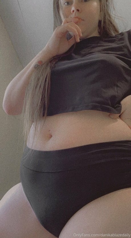 danikablazedaily schauspielerin nackten galerien