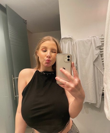 Stina heiße nackt fotos